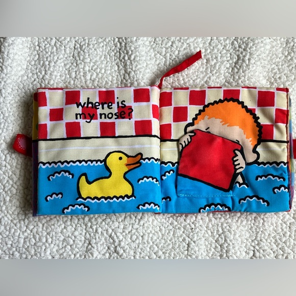 Cloth Baby Books & Teddy Bear Security Blanket - Picture 7 of 14